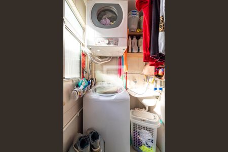 Apartamento à venda com 68m², 2 quartos e 1 vaga Apartamento à venda com 68m², 2 quartos e 1 vagaÁrea de Serviço