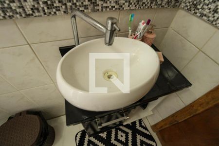 Apartamento para alugar com 57m², 2 quartos e 1 vaga Apartamento para alugar com 57m², 2 quartos e 1 vagaBanheiro