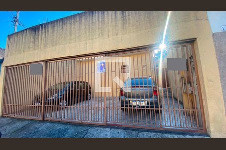 Casa para alugar com 40m², 1 quarto e sem vaga Casa para alugar com 40m², 1 quarto e sem vagaFachada