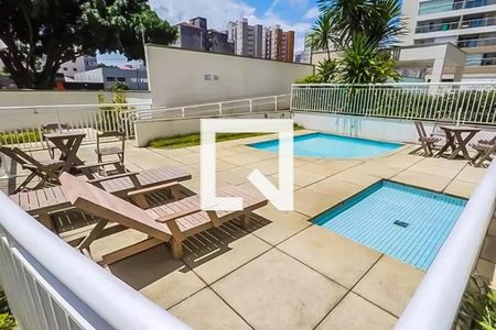 Apartamento à venda com 60m², 2 quartos e 1 vagaÁrea comum - Piscina
