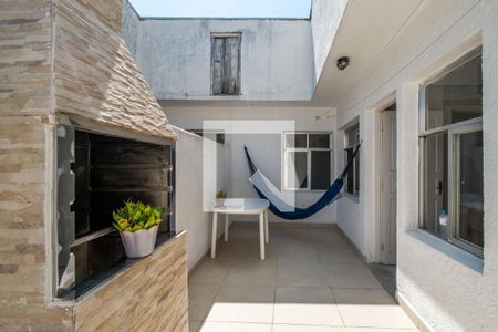 Apartamento à venda com 121m², 2 quartos e 1 vaga Apartamento à venda com 121m², 2 quartos e 1 vagaVaranda