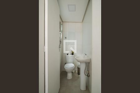 Apartamento à venda com 121m², 2 quartos e 1 vaga Apartamento à venda com 121m², 2 quartos e 1 vagaBanheiro de serviço