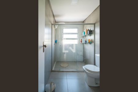 Apartamento à venda com 121m², 2 quartos e 1 vaga Apartamento à venda com 121m², 2 quartos e 1 vagaBanheiro