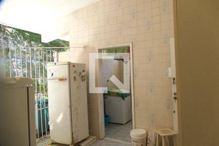Casa à venda com 1330m², 3 quartos e 3 vagas Casa à venda com 1330m², 3 quartos e 3 vagasÁrea serviço
