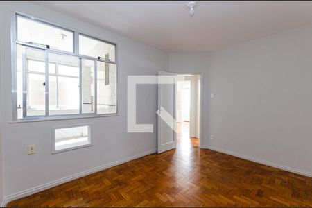 Quarto 2 de apartamento para alugar com 2 quartos, 65m² em Icaraí, Niterói