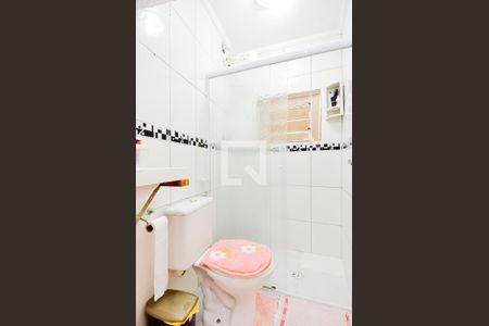 Casa à venda com 143m², 3 quartos e 3 vagasBanheiro da Suíte