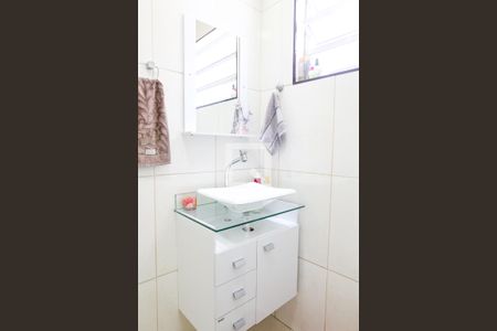 Casa à venda com 150m², 3 quartos e 1 vagaBanheiro