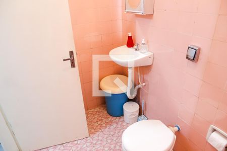 Casa à venda com 150m², 3 quartos e 1 vagaBanheiro de Serviço