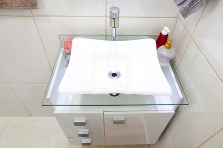 Casa à venda com 150m², 3 quartos e 1 vagaBanheiro