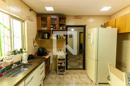 Casa à venda com 190m², 3 quartos e 2 vagasCozinha