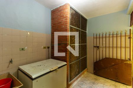 Casa à venda com 190m², 3 quartos e 2 vagasLavanderia 2