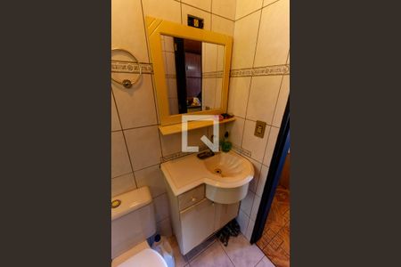 Casa à venda com 190m², 3 quartos e 2 vagasBanheiro da Suíte 1