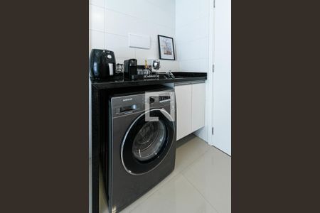 Apartamento à venda com 38m², 1 quarto e sem vaga Apartamento à venda com 38m², 1 quarto e sem vagaCozinha e Área de Serviço