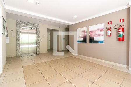 Apartamento à venda com 38m², 1 quarto e sem vaga Apartamento à venda com 38m², 1 quarto e sem vagaHall de entrada