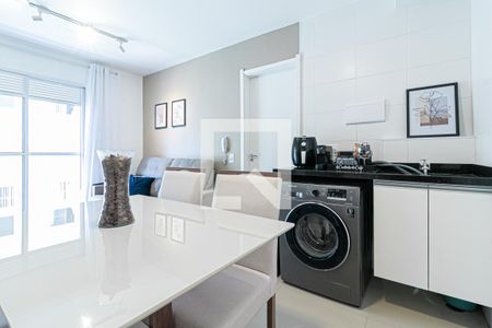 Apartamento à venda com 38m², 1 quarto e sem vaga Apartamento à venda com 38m², 1 quarto e sem vagaCozinha e Área de Serviço