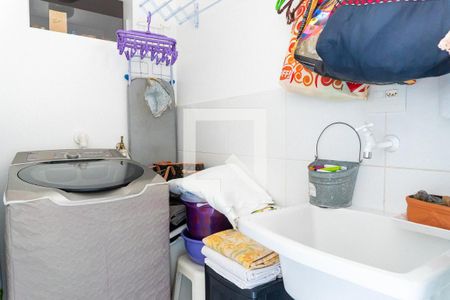 Apartamento à venda com 107m², 2 quartos e 1 vaga Apartamento à venda com 107m², 2 quartos e 1 vagaÁrea de Serviço