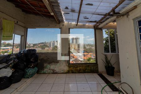 Casa à venda com 200m², 4 quartos e 2 vagasLavanderia