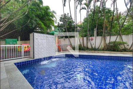 Apartamento à venda com 324m², 4 quartos e 3 vagasÁrea comum - Piscina