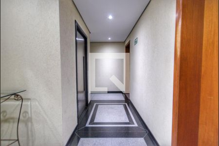 Apartamento à venda com 324m², 4 quartos e 3 vagasHall do elevador