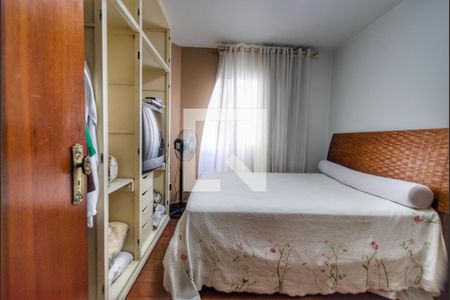 Apartamento à venda com 324m², 4 quartos e 3 vagasQuarto 3