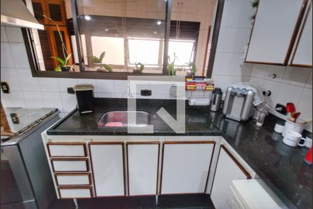 Apartamento à venda com 324m², 4 quartos e 3 vagasCozinha