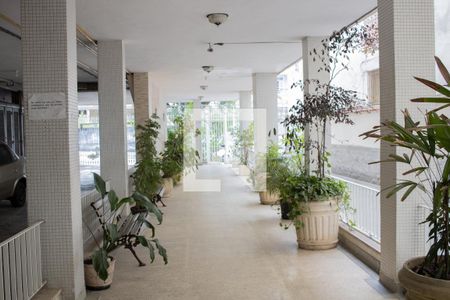 Apartamento à venda com 60m², 2 quartos e sem vaga Apartamento à venda com 60m², 2 quartos e sem vagaHall de entrada