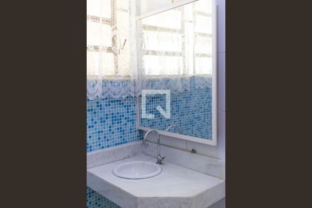Apartamento à venda com 60m², 2 quartos e sem vaga Apartamento à venda com 60m², 2 quartos e sem vagaBanheiro