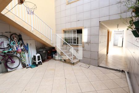 Casa à venda com 400m², 3 quartos e 2 vagasQuintal