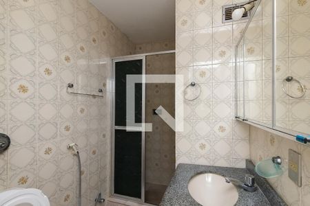 Apartamento à venda com 60m², 2 quartos e 1 vaga Apartamento à venda com 60m², 2 quartos e 1 vagaBanheiro Corredor