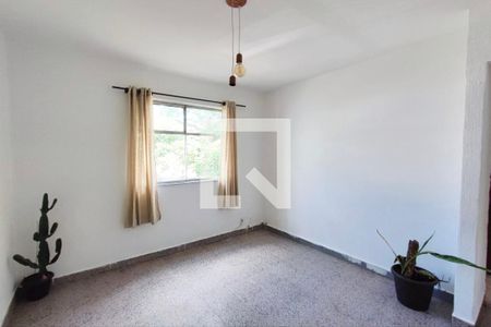 Sala de apartamento para alugar com 3 quartos, 74m² em Vila Marieta, Campinas