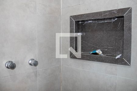 Banheiro de apartamento para alugar com 1 quarto, 44m² em Vila Nova Mazzei, São Paulo