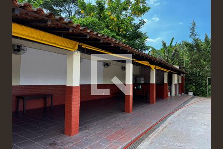 Casa de condomínio à venda com 120m², 3 quartos e 2 vagas Casa de condomínio à venda com 120m², 3 quartos e 2 vagasÁrea comum - churrasqueira
