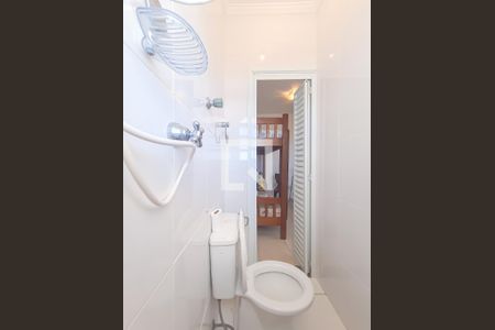 Apartamento para alugar com 141m², 3 quartos e 1 vaga Apartamento para alugar com 141m², 3 quartos e 1 vagaBanheiro de serviço