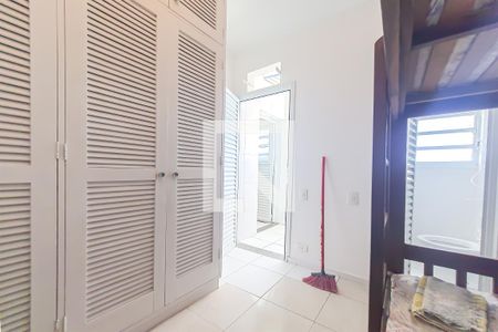 Apartamento para alugar com 141m², 3 quartos e 1 vaga Apartamento para alugar com 141m², 3 quartos e 1 vagaQuarto de Serviço