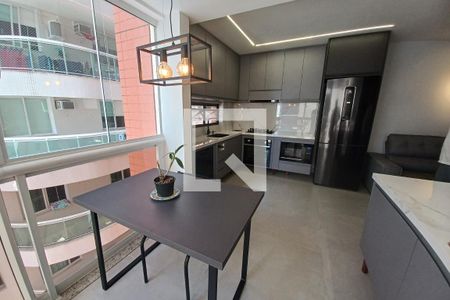 Apartamento à venda com 65m², 2 quartos e 1 vagaCozinha Americana