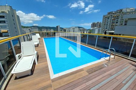 Apartamento à venda com 65m², 2 quartos e 1 vagaÁrea comum - Piscina