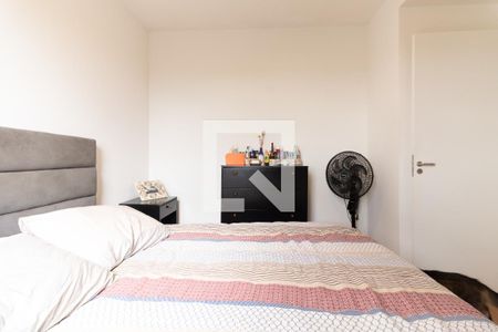Quarto 1 de apartamento para alugar com 2 quartos, 41m² em Jardim Santa Emilia, São Paulo