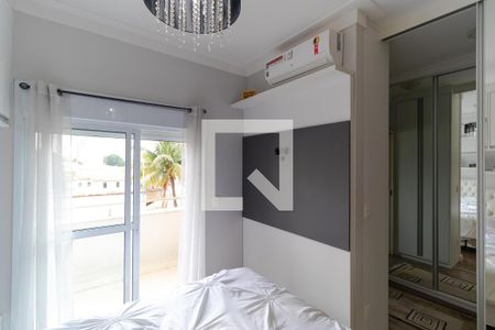 Casa de condomínio à venda com 100m², 3 quartos e 2 vagasSuíte