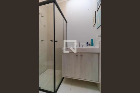 Casa de condomínio à venda com 100m², 3 quartos e 2 vagasBanheiro 