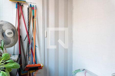 Apartamento à venda com 60m², 2 quartos e 2 vagas Apartamento à venda com 60m², 2 quartos e 2 vagasÁrea de Serviço