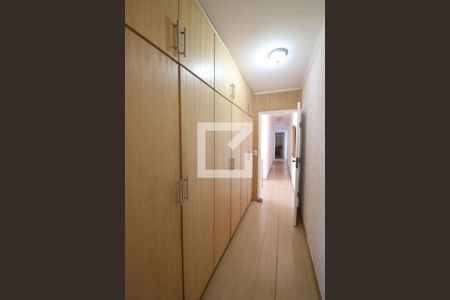 Casa à venda com 275m², 3 quartos e 6 vagasCloset Suíte