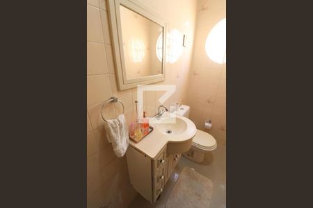 Casa à venda com 275m², 3 quartos e 6 vagasLavabo