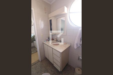 Casa à venda com 275m², 3 quartos e 6 vagasBanheiro Suíte 