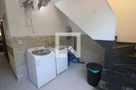 Casa à venda com 275m², 3 quartos e 6 vagasÁrea de Serviço