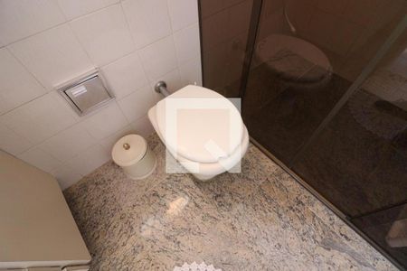 Casa à venda com 275m², 3 quartos e 6 vagasBanheiro Suíte 