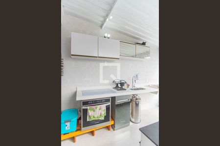 Apartamento à venda com 97m², 2 quartos e 1 vaga Apartamento à venda com 97m², 2 quartos e 1 vagaCozinha e Área de Serviço