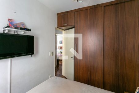 Quarto 2 de apartamento para alugar com 3 quartos, 82m² em Lagoinha, Belo Horizonte