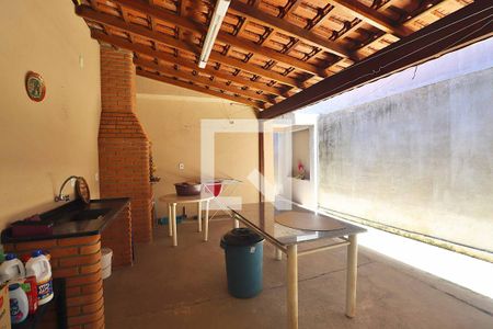 Casa à venda com 90m², 2 quartos e 2 vagasÁrea gourmet