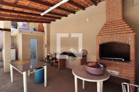 Casa à venda com 90m², 2 quartos e 2 vagasÁrea gourmet