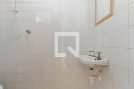 Apartamento à venda com 86m², 2 quartos e 1 vaga Apartamento à venda com 86m², 2 quartos e 1 vagaBanheiro de Serviço